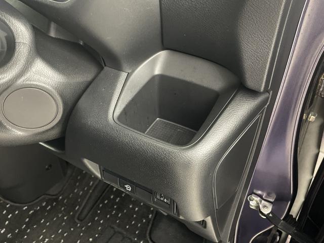 ルークス ハイウェイスター Gターボ 純正9インチナビ 全方位カメラ 両側パワースライドドア ドライブレコーダー フルセグTV Bluetooth ビルトインETC 衝突軽減ブレーキ 盗難防止装置 ロールサンシェード 純正フロアマット(31枚目)