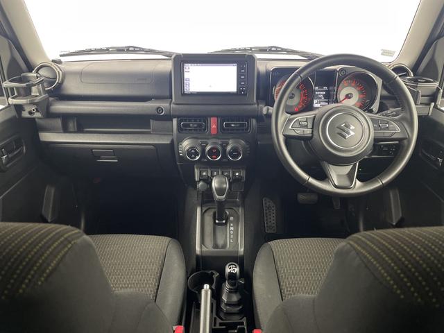 ジムニー XC 純正ナビ 地デジワンセグ バックカメラ ETC ドライブレコーダー クルーズコントロール 衝突軽減 車線逸脱警報 ダウンヒルアシストコントロール シートヒーター アイドリングストップ 純正フロアマット(7枚目)