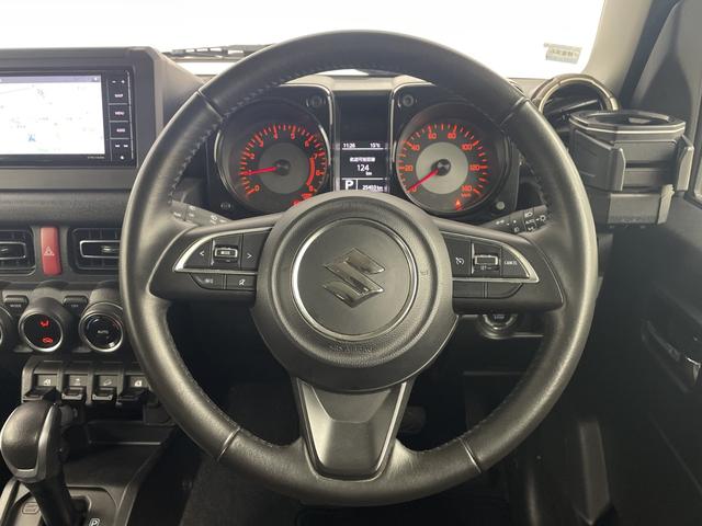 ジムニー XC 純正ナビ 地デジワンセグ バックカメラ ETC ドライブレコーダー クルーズコントロール 衝突軽減 車線逸脱警報 ダウンヒルアシストコントロール シートヒーター アイドリングストップ 純正フロアマット(9枚目)