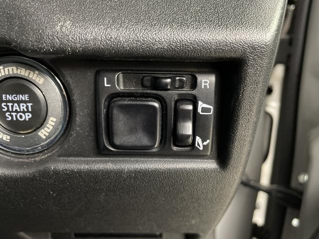 ジムニー XC 純正ナビ 地デジワンセグ バックカメラ ETC ドライブレコーダー クルーズコントロール 衝突軽減 車線逸脱警報 ダウンヒルアシストコントロール シートヒーター アイドリングストップ 純正フロアマット(22枚目)