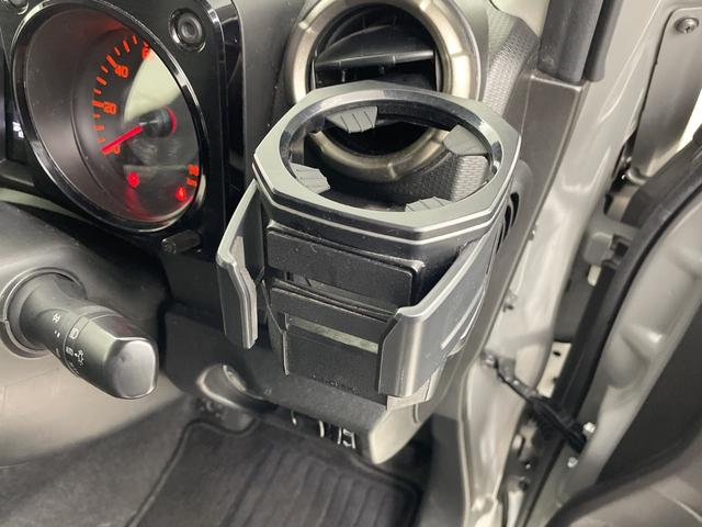 ジムニー XC 純正ナビ 地デジワンセグ バックカメラ ETC ドライブレコーダー クルーズコントロール 衝突軽減 車線逸脱警報 ダウンヒルアシストコントロール シートヒーター アイドリングストップ 純正フロアマット(28枚目)