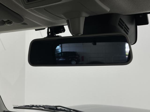 ジムニー XC 純正ナビ 地デジワンセグ バックカメラ ETC ドライブレコーダー クルーズコントロール 衝突軽減 車線逸脱警報 ダウンヒルアシストコントロール シートヒーター アイドリングストップ 純正フロアマット(30枚目)