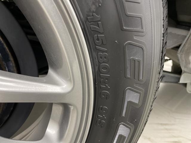 ジムニー XC 純正ナビ 地デジワンセグ バックカメラ ETC ドライブレコーダー クルーズコントロール 衝突軽減 車線逸脱警報 ダウンヒルアシストコントロール シートヒーター アイドリングストップ 純正フロアマット(70枚目)