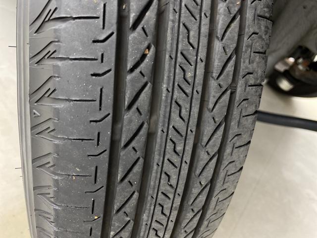 ジムニー XC 純正ナビ 地デジワンセグ バックカメラ ETC ドライブレコーダー クルーズコントロール 衝突軽減 車線逸脱警報 ダウンヒルアシストコントロール シートヒーター アイドリングストップ 純正フロアマット(71枚目)