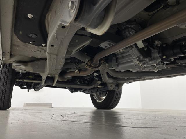 ジムニー XC 純正ナビ 地デジワンセグ バックカメラ ETC ドライブレコーダー クルーズコントロール 衝突軽減 車線逸脱警報 ダウンヒルアシストコントロール シートヒーター アイドリングストップ 純正フロアマット(79枚目)