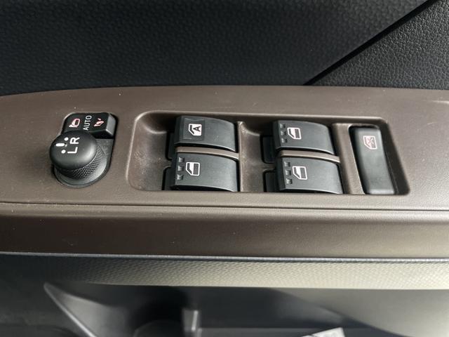 タンク G 純正ナビ 地デジワンセグ バックカメラ ドラレコ ETC クルーズコントロール 衝突軽減ブレーキ オートマチックハイビーム クリアランスソナー アイドリングストップ 電動格納ミラー 純正ドアバイザー(24枚目)