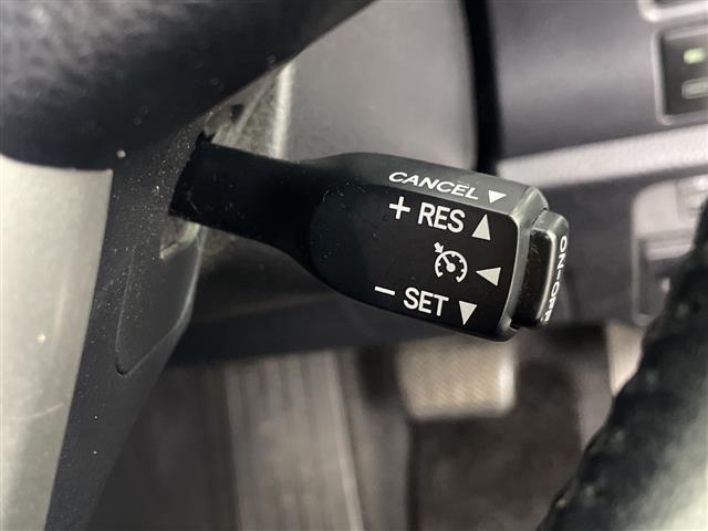 ヴォクシー ZS 煌II 純正フリップダウンモニター 純正10.5インチナビ バックカメラ 両側パワースライドドア フルセグTV Bluetooth ビルトインETC2.0 純正ドライブレコーダー レーンキープアシスト フォグ(4枚目)