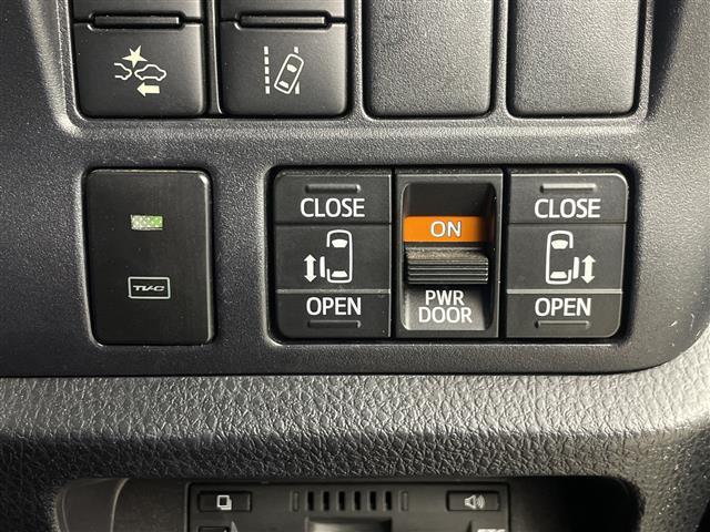 ヴォクシー ZS 煌II 純正フリップダウンモニター 純正10.5インチナビ バックカメラ 両側パワースライドドア フルセグTV Bluetooth ビルトインETC2.0 純正ドライブレコーダー レーンキープアシスト フォグ(6枚目)