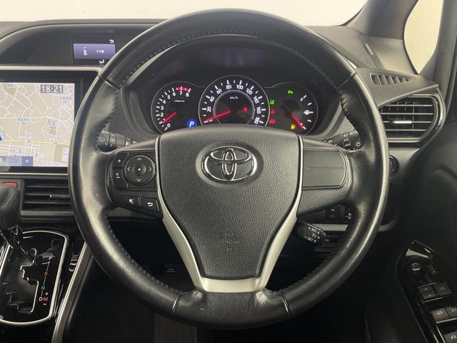 ヴォクシー ZS 煌II 純正フリップダウンモニター 純正10.5インチナビ バックカメラ 両側パワースライドドア フルセグTV Bluetooth ビルトインETC2.0 純正ドライブレコーダー レーンキープアシスト フォグ(10枚目)