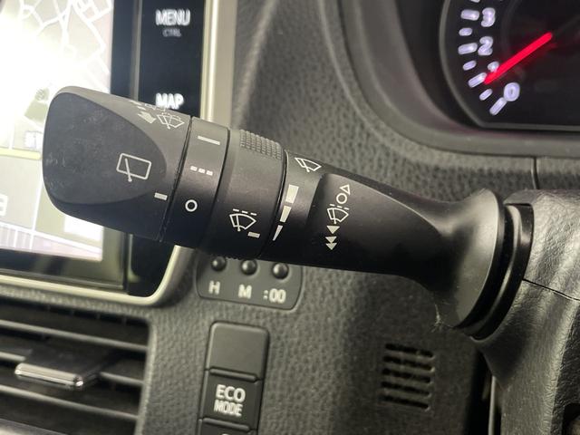 ヴォクシー ZS 煌II 純正フリップダウンモニター 純正10.5インチナビ バックカメラ 両側パワースライドドア フルセグTV Bluetooth ビルトインETC2.0 純正ドライブレコーダー レーンキープアシスト フォグ(12枚目)