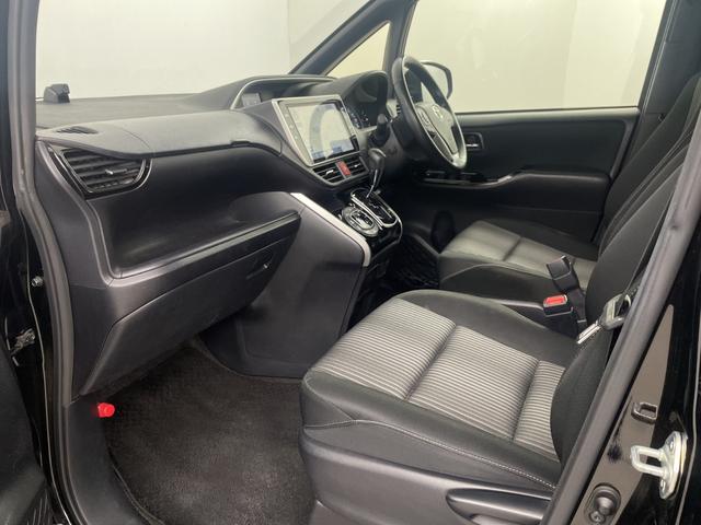 ヴォクシー ZS 煌II 純正フリップダウンモニター 純正10.5インチナビ バックカメラ 両側パワースライドドア フルセグTV Bluetooth ビルトインETC2.0 純正ドライブレコーダー レーンキープアシスト フォグ(38枚目)