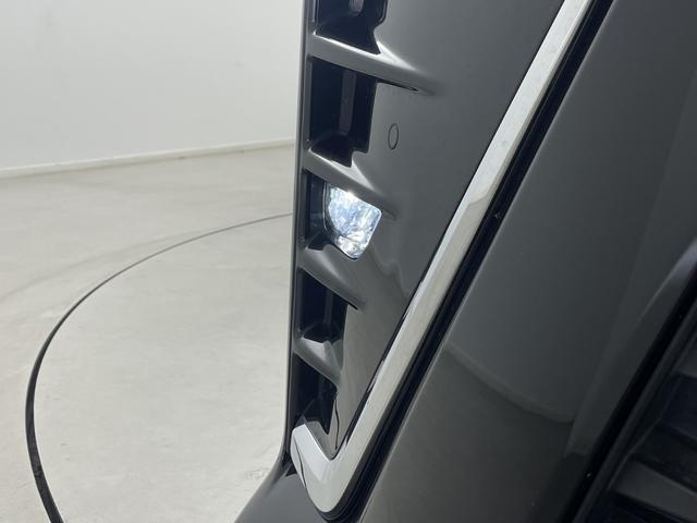 ヴォクシー ZS 煌II 純正フリップダウンモニター 純正10.5インチナビ バックカメラ 両側パワースライドドア フルセグTV Bluetooth ビルトインETC2.0 純正ドライブレコーダー レーンキープアシスト フォグ(53枚目)