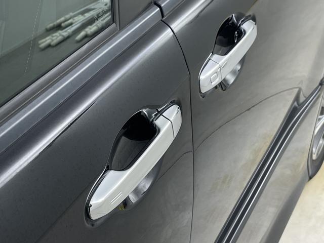 ヴォクシー ZS 煌II 純正フリップダウンモニター 純正10.5インチナビ バックカメラ 両側パワースライドドア フルセグTV Bluetooth ビルトインETC2.0 純正ドライブレコーダー レーンキープアシスト フォグ(61枚目)