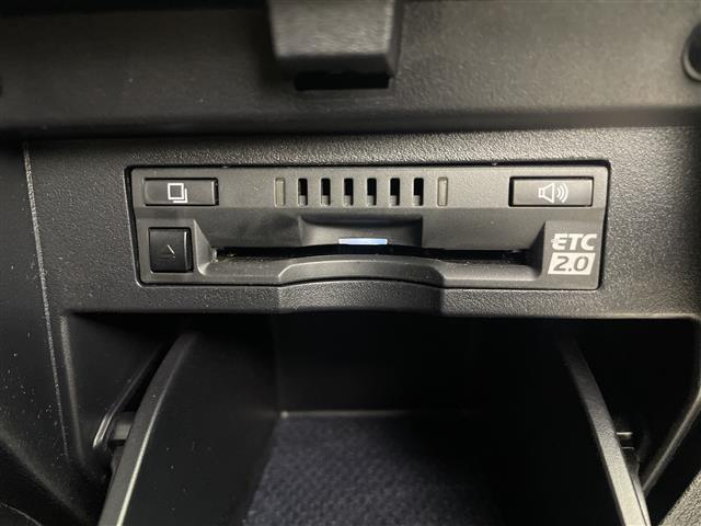 アルファード 2.5S Cパッケージ 純正10インチディスプレイオーディオ バックカメラ 両側パワースライドドア パワーシート 電動リアゲート シートヒーター エアシート ステアリングヒーター ビルトインETC2.0 レザーシート フォグ(2枚目)