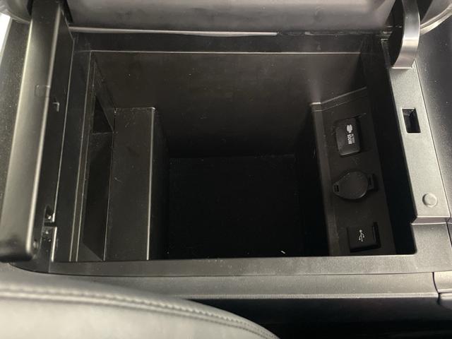 アルファード 2.5S Cパッケージ 純正10インチディスプレイオーディオ バックカメラ 両側パワースライドドア パワーシート 電動リアゲート シートヒーター エアシート ステアリングヒーター ビルトインETC2.0 レザーシート フォグ(33枚目)
