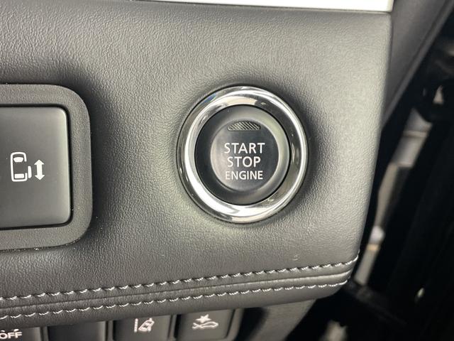 デリカD:5 P 電動サイドステップ 純正ナビ 全方位カメラ 両側パワースライドドア 電動リアゲート ドライブレコーダー ETC パワーシート シートヒーター ステアリングヒーター BSM 純正18インチアルミホイール(25枚目)