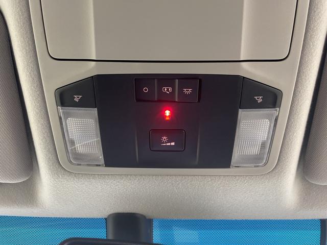 デリカD:5 P 電動サイドステップ 純正ナビ 全方位カメラ 両側パワースライドドア 電動リアゲート ドライブレコーダー ETC パワーシート シートヒーター ステアリングヒーター BSM 純正18インチアルミホイール(30枚目)