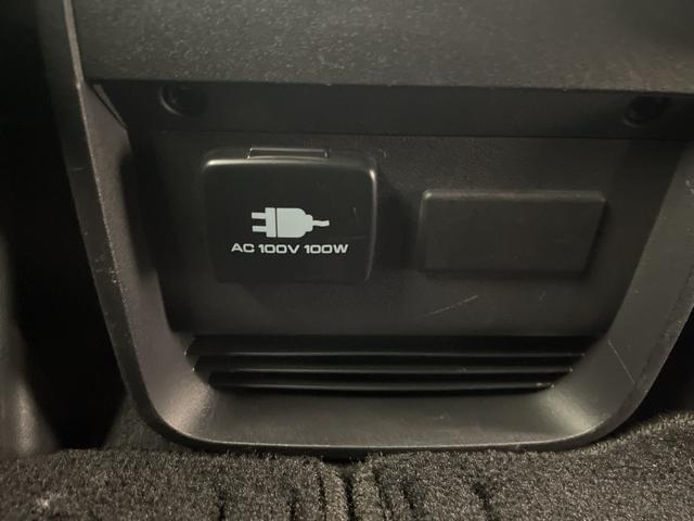 デリカD:5 P 電動サイドステップ 純正ナビ 全方位カメラ 両側パワースライドドア 電動リアゲート ドライブレコーダー ETC パワーシート シートヒーター ステアリングヒーター BSM 純正18インチアルミホイール(34枚目)