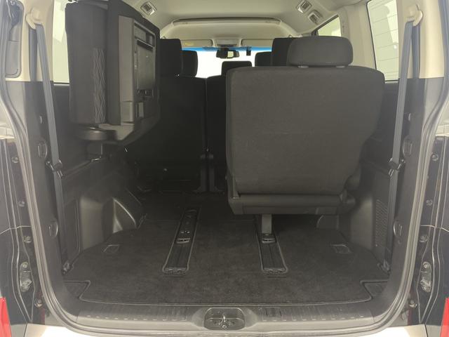 デリカD:5 P 電動サイドステップ 純正ナビ 全方位カメラ 両側パワースライドドア 電動リアゲート ドライブレコーダー ETC パワーシート シートヒーター ステアリングヒーター BSM 純正18インチアルミホイール(50枚目)