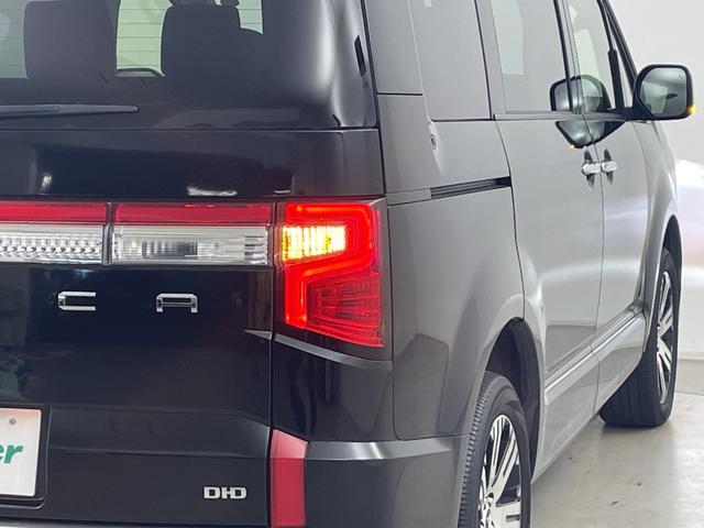 デリカD:5 P 電動サイドステップ 純正ナビ 全方位カメラ 両側パワースライドドア 電動リアゲート ドライブレコーダー ETC パワーシート シートヒーター ステアリングヒーター BSM 純正18インチアルミホイール(59枚目)