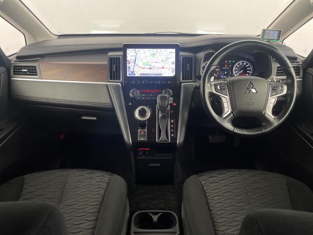 デリカD:5 P 純正ナビ アラウンドビュー 後席モニター ブラインドスポットモニター レーダークルーズコントロール 両側パワースライドドア 電動サイドステップ ステアリングヒーター ビルトインETC フルセグTV(7枚目)