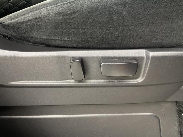 デリカD:5 P 純正ナビ アラウンドビュー 後席モニター ブラインドスポットモニター レーダークルーズコントロール 両側パワースライドドア 電動サイドステップ ステアリングヒーター ビルトインETC フルセグTV(23枚目)