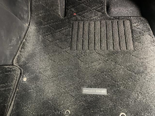 デリカD:5 P 純正ナビ アラウンドビュー 後席モニター ブラインドスポットモニター レーダークルーズコントロール 両側パワースライドドア 電動サイドステップ ステアリングヒーター ビルトインETC フルセグTV(39枚目)