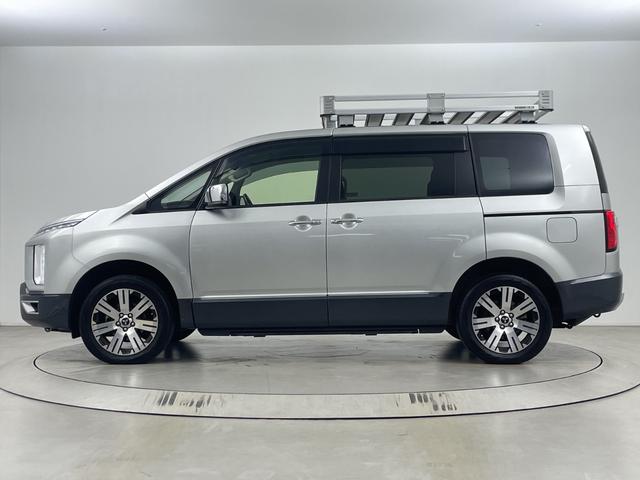 デリカD:5 P 純正ナビ アラウンドビュー 後席モニター ブラインドスポットモニター レーダークルーズコントロール 両側パワースライドドア 電動サイドステップ ステアリングヒーター ビルトインETC フルセグTV(65枚目)