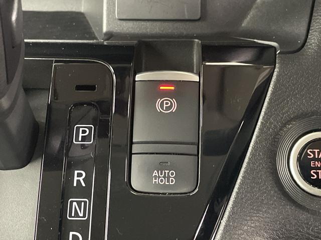 ルークス ハイウェイスター X プロパイロットエディション 純正9インチナビ アラウンドビューモニター 両側パワースライドドア 純正ドライブレコーダー ビルトインETC 電動パーキング 衝突軽減システム サーキュレーター オートLEDライト 純正フロアマット(16枚目)