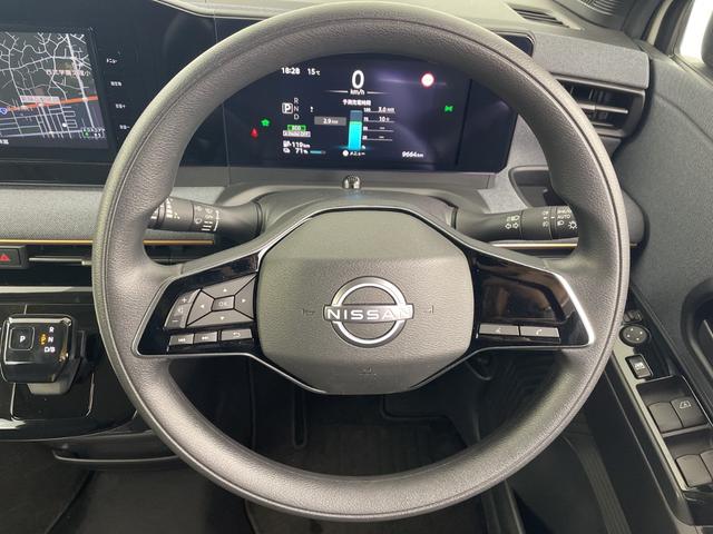 サクラ X 純正メモリナビ 全方位カメラ 純正ドライブレコーダー ETC 前席シートヒーター ステアリングヒーター 衝突軽減システム オートブレーキホールド フロアマット LEDヘッドライト プッシュスタート(11枚目)