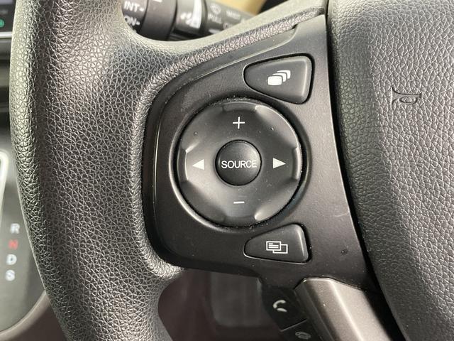 フリード Ｇ・ホンダセンシング　純正９インチナビ　フロントカメラ　バックカメラ　フルセグＴＶ　Ｂｌｕｅｔｏｏｔｈ　両側パワースライドドア　ビルトインＥＴＣ　前後コーナーセンサー　衝突軽減システム　レーダークルーズコントロール（11枚目）