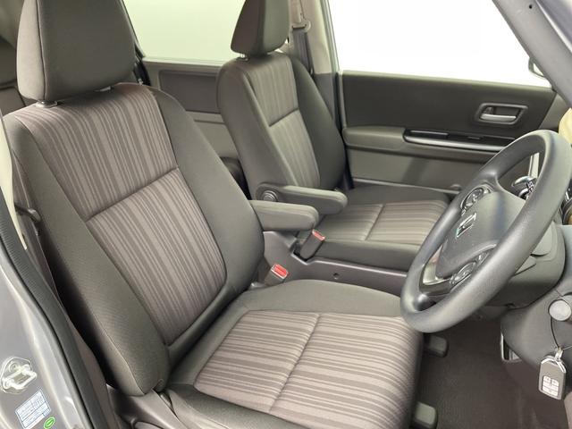 フリード Ｇ・ホンダセンシング　純正９インチナビ　フロントカメラ　バックカメラ　フルセグＴＶ　Ｂｌｕｅｔｏｏｔｈ　両側パワースライドドア　ビルトインＥＴＣ　前後コーナーセンサー　衝突軽減システム　レーダークルーズコントロール（37枚目）