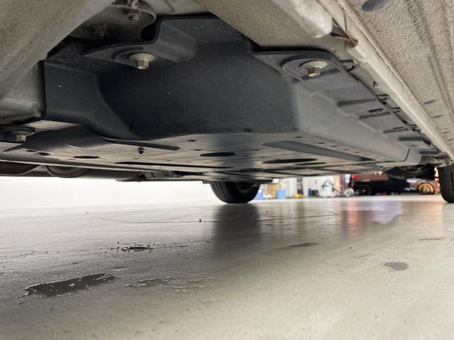 フリード Ｇ・ホンダセンシング　純正９インチナビ　フロントカメラ　バックカメラ　フルセグＴＶ　Ｂｌｕｅｔｏｏｔｈ　両側パワースライドドア　ビルトインＥＴＣ　前後コーナーセンサー　衝突軽減システム　レーダークルーズコントロール（77枚目）