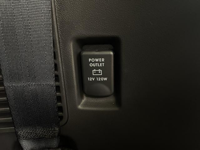 デリカD:5 ブラックエディション 登録済未使用車 電動サイドステップ 後席モニター アルパインナビ 全方位カメラ BSM レーダークルーズコントロール 両側パワースライドドア 電動リアゲート パワーシート シートヒーター 衝突軽減(35枚目)