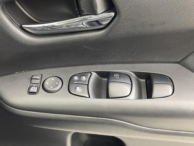 セレナ e-パワー ハイウェイスターV 純正10インチ後席モニター 純正9インチナビ アラウンドビューモニター デジタルインナーミラー プロパイロット ドライブレコーダー BSM 両側パワースライドドア ビルトインETC 衝突軽減システム(25枚目)