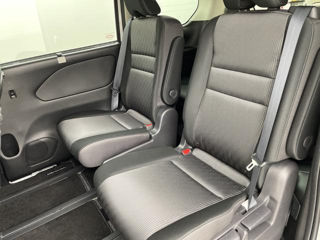 セレナ e-パワー ハイウェイスターV 純正10インチ後席モニター 純正9インチナビ アラウンドビューモニター デジタルインナーミラー プロパイロット ドライブレコーダー BSM 両側パワースライドドア ビルトインETC 衝突軽減システム(44枚目)