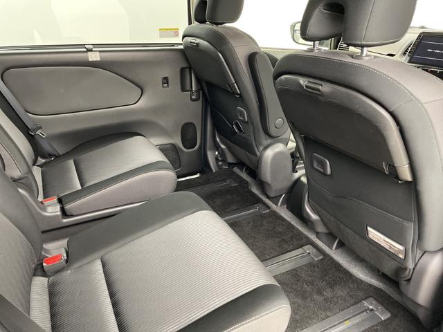 セレナ e-パワー ハイウェイスターV 純正10インチ後席モニター 純正9インチナビ アラウンドビューモニター デジタルインナーミラー プロパイロット ドライブレコーダー BSM 両側パワースライドドア ビルトインETC 衝突軽減システム(45枚目)