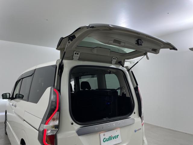 セレナ e-パワー ハイウェイスターV 純正10インチ後席モニター 純正9インチナビ アラウンドビューモニター デジタルインナーミラー プロパイロット ドライブレコーダー BSM 両側パワースライドドア ビルトインETC 衝突軽減システム(53枚目)