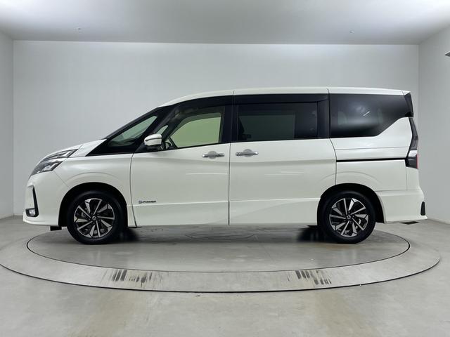 セレナ e-パワー ハイウェイスターV 純正10インチ後席モニター 純正9インチナビ アラウンドビューモニター デジタルインナーミラー プロパイロット ドライブレコーダー BSM 両側パワースライドドア ビルトインETC 衝突軽減システム(63枚目)