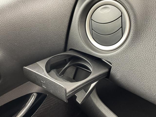 デイズルークス X Vセレクション 純正ナビ アラウンドビューモニター 両側パワースライドドア フルセグTV Bluetooth 純正ドライブレコーダー ETC 前後コーナセンサー サーキュレーター ロールサンシェード スマートキー(21枚目)