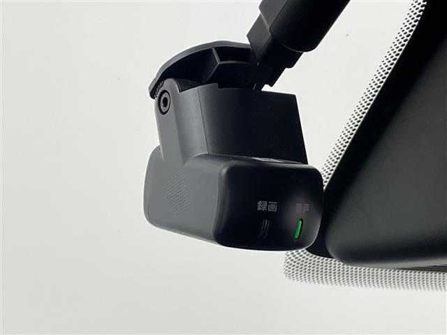 ルークス ハイウェイスター　Ｇターボプロパイロットエディション　純正９インチナビ　アラウンドビューモニター　両側パワースライドドア　純正ドライブレコーダー　ビルトインＥＴＣ　衝突軽減システム　オートブレーキホールド　レーンキープアシスト　純正アルミホイール　ＬＥＤ（3枚目）