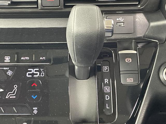 ルークス ハイウェイスター　Ｇターボプロパイロットエディション　純正９インチナビ　アラウンドビューモニター　両側パワースライドドア　純正ドライブレコーダー　ビルトインＥＴＣ　衝突軽減システム　オートブレーキホールド　レーンキープアシスト　純正アルミホイール　ＬＥＤ（18枚目）