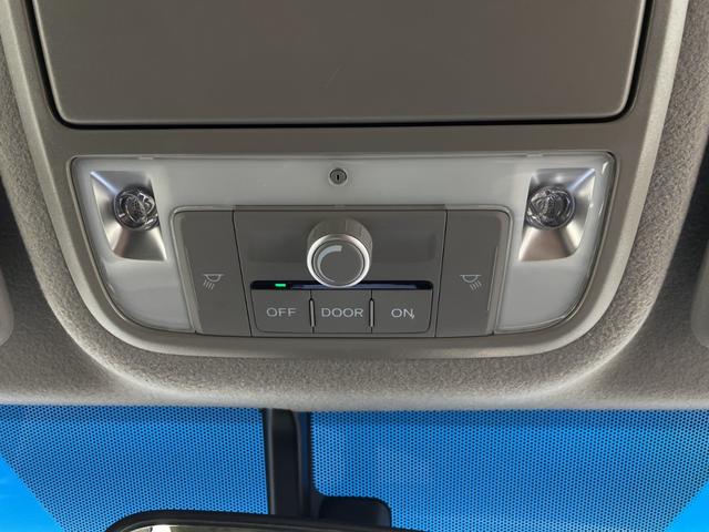 ステップワゴンスパーダ スパーダ・クールスピリット　ホンダセンシングブラスタ　純正フリップダウンモニター　純正９インチナビ　バックカメラ　ビルトインＥＴＣ　両側パワースライドドア　前席シートヒーター　レーダークルーズコントロール　衝突軽減システム　純正アルミホイール　ＬＥＤ（27枚目）