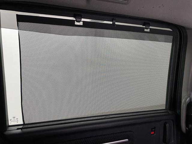 ステップワゴンスパーダ スパーダ・クールスピリット　ホンダセンシングブラスタ　純正フリップダウンモニター　純正９インチナビ　バックカメラ　ビルトインＥＴＣ　両側パワースライドドア　前席シートヒーター　レーダークルーズコントロール　衝突軽減システム　純正アルミホイール　ＬＥＤ（36枚目）