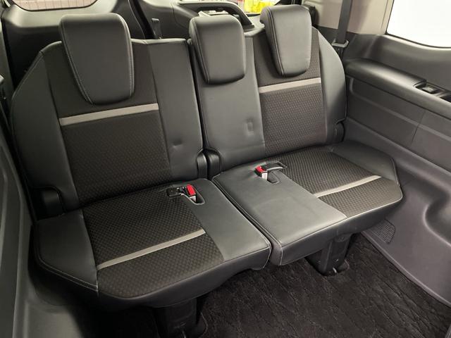 ステップワゴンスパーダ スパーダ・クールスピリット　ホンダセンシングブラスタ　純正フリップダウンモニター　純正９インチナビ　バックカメラ　ビルトインＥＴＣ　両側パワースライドドア　前席シートヒーター　レーダークルーズコントロール　衝突軽減システム　純正アルミホイール　ＬＥＤ（51枚目）