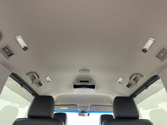 ステップワゴンスパーダ スパーダ・クールスピリット　ホンダセンシングブラスタ　純正フリップダウンモニター　純正９インチナビ　バックカメラ　ビルトインＥＴＣ　両側パワースライドドア　前席シートヒーター　レーダークルーズコントロール　衝突軽減システム　純正アルミホイール　ＬＥＤ（55枚目）