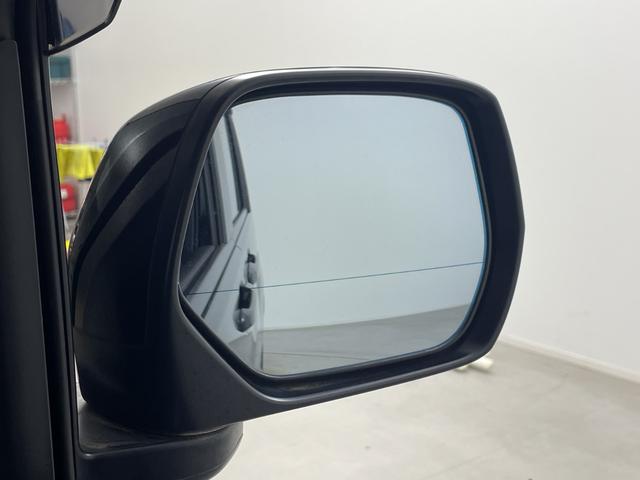 ステップワゴンスパーダ スパーダ・クールスピリット　ホンダセンシングブラスタ　純正フリップダウンモニター　純正９インチナビ　バックカメラ　ビルトインＥＴＣ　両側パワースライドドア　前席シートヒーター　レーダークルーズコントロール　衝突軽減システム　純正アルミホイール　ＬＥＤ（58枚目）