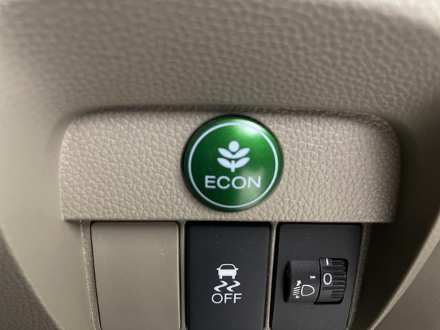 Ｎ－ＯＮＥ Ｇ　社外ナビ（ＦＭ／ＡＭ／ＣＤ／ＤＶＤ／ＡＵＸ／ｉＰｏｄ）　ワンセグテレビ　プッシュスタート　社外フロアマット　横滑り防止システム　レベライザー　電動格納ミラー　ＥＣＯＮ　スマートキー　ドアバイザー（5枚目）