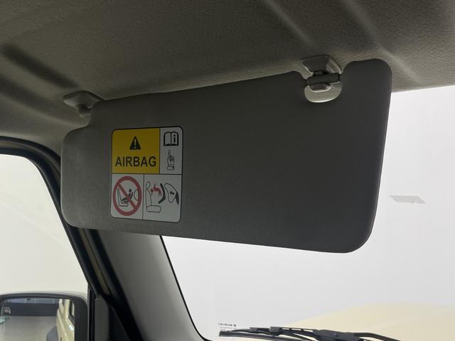 ジムニーシエラ JL シートヒーター 車線逸脱警報 衝突軽減ブレーキ クリアランスソナー ダウンヒルアシストコントロール フロントフォグランプ ヒーテッドミラー 背面タイヤ 電動格納ミラー アイドリングストップ スマートキ(19枚目)