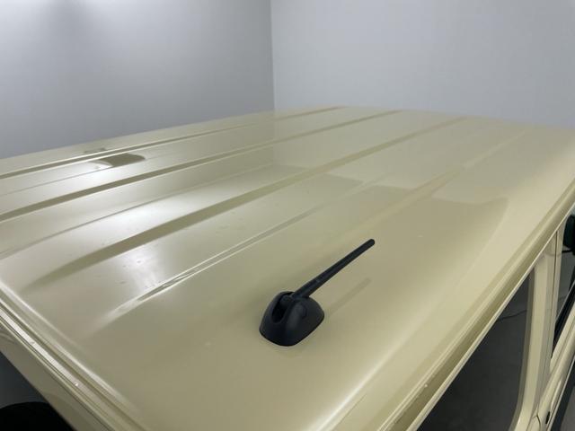 ジムニーシエラ JL シートヒーター 車線逸脱警報 衝突軽減ブレーキ クリアランスソナー ダウンヒルアシストコントロール フロントフォグランプ ヒーテッドミラー 背面タイヤ 電動格納ミラー アイドリングストップ スマートキ(64枚目)